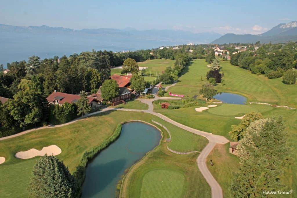 Maison Familiale Vue Lac Avec Jardin - A 10Mn Du Lac Et Stations De Ski Apartment Publier Exterior photo